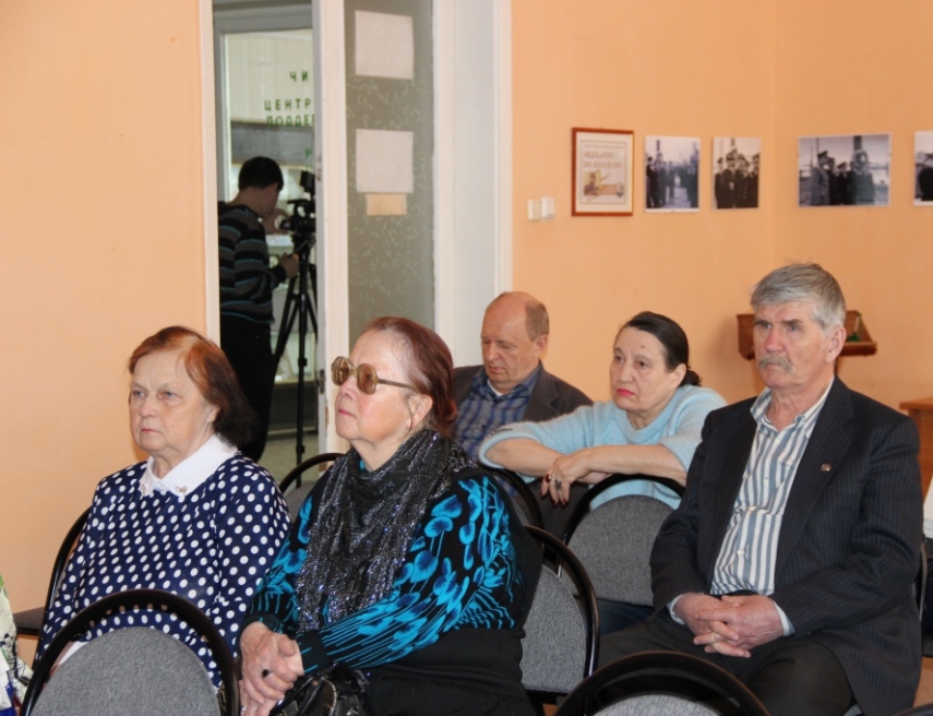 В научной библиотеке состоялась встреча, посвященная  80-летию Станислава Дащинского