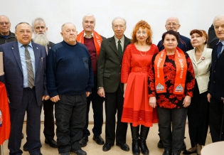 В библиотеке прошел литературно-музыкальный вечер в честь 100-летия Леонида Гайдая