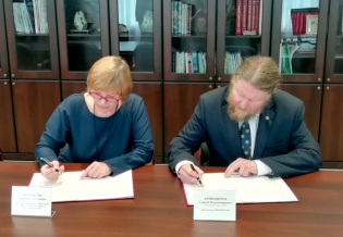 Библиотека и Кольский научный центр подписали соглашение о сотрудничестве